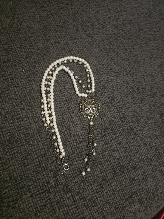 Jewelry - Vintage Double Strand Tassel Necklace